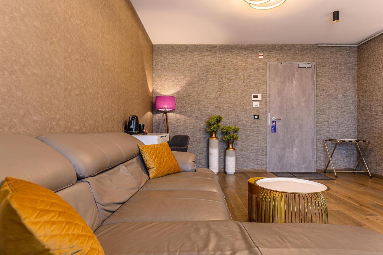Promenada Apartment *