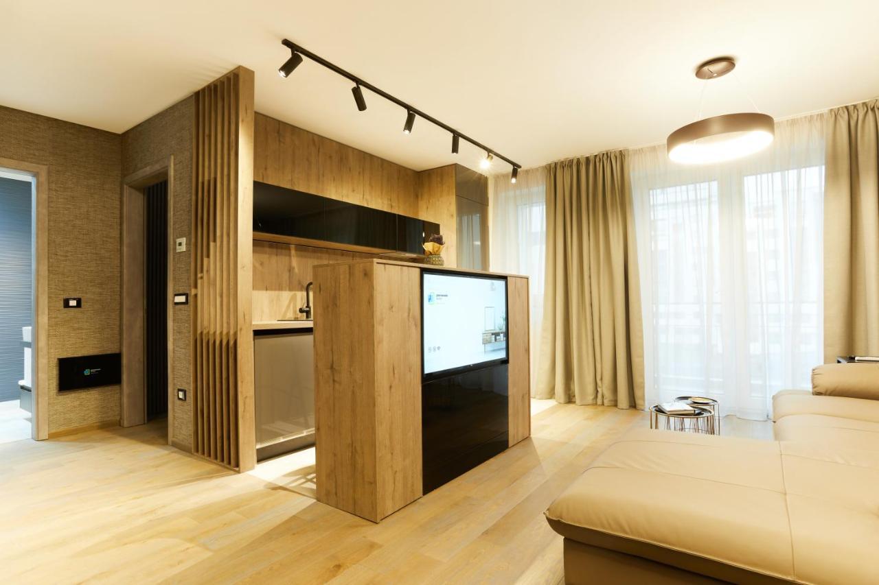 Promenada Apartment